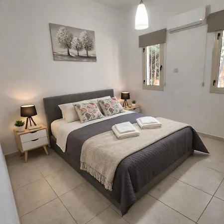 Four Seasons In Apartamento *