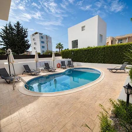 Apartamento Four Seasons In Pafos